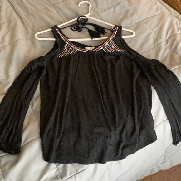 Off shoulder black top - Picture 1 of 4